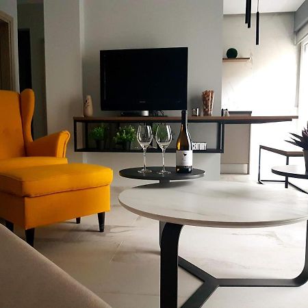 Cozy Modern Apartment Inside The City Center Tesalónica Exterior foto
