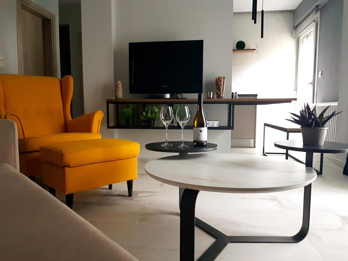 Cozy Modern Apartment Inside The City Center Tesalónica Exterior foto
